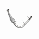 MagnaFlow Direct Fit Catalytic Converter 97-98 Ford Trucks 5.4L - 447129