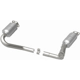 MagnaFlow Direct Fit Catalytic Converter 05-07 Dodge Durango 3.7L/4.7L - 49832