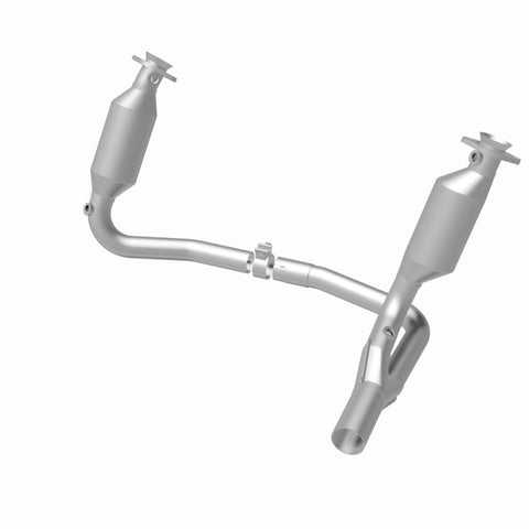 MagnaFlow Direct Fit Catalytic Converter 04 Dakota 3.7/4.7 2WD OEM - 49657