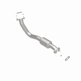 MagnaFlow Direct Fit Catalytic Converter 13-15 RAV4 2.5 Underbody - 52543