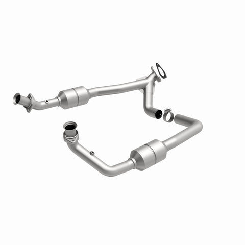 MagnaFlow Conv DF 00-03 Ford E150 5.4L - 24307