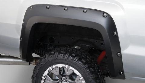 Bushwacker 15-18 GMC Sierra 2500 HD Pocket Style Flares 4pc 78.8/97.6in Bed - Black - 40967-02