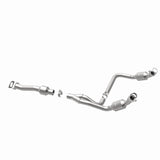 MagnaFlow Direct Fit Catalytic Converter 2011-2014 Express 1500 4.3L Underbody - 52134