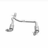 MagnaFlow 09-13 Ford E-350 Super Duty V10 6.8 OEM Underbody Direct Fit Catalytic Converter - 21-599