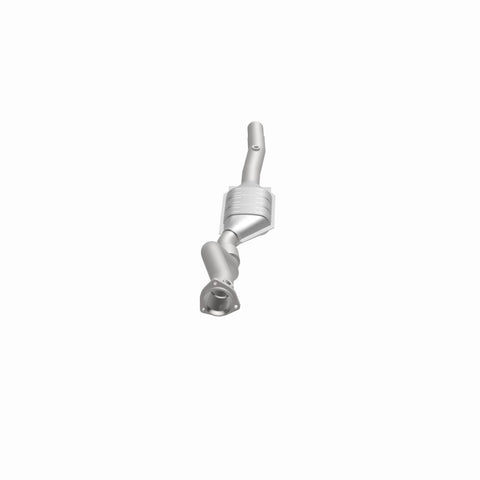 MagnaFlow Direct Fit Catalytic Converter 00-03 Audi A8 Quatt 4.2L Passenger Side - 51890