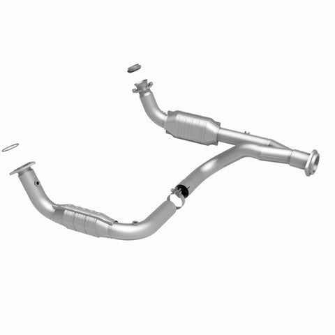 MagnaFlow Conv DF 07-09 Hummer Truck H2 Y-Pipe Assy - 49679