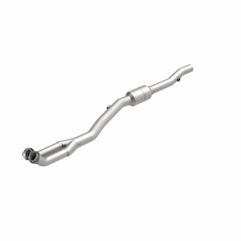 MagnaFlow Direct Fit Catalytic Converter 96-97 BMW 840 4.4L Driver Side - 24130