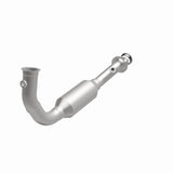 MagnaFlow Direct Fit Catalytic Converter OEM 2004 Jeep Liberty Underbody - 4551583
