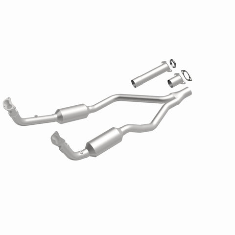 MagnaFlow Direct Fit Catalytic Converter 90-93 Land Rover Range Rover 3.9L V8 - 3391821