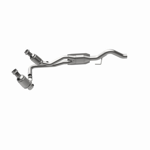MagnaFlow Direct Fit Catalytic Converter 00-01 Dodge Dakota 4.7L *California* - 447244