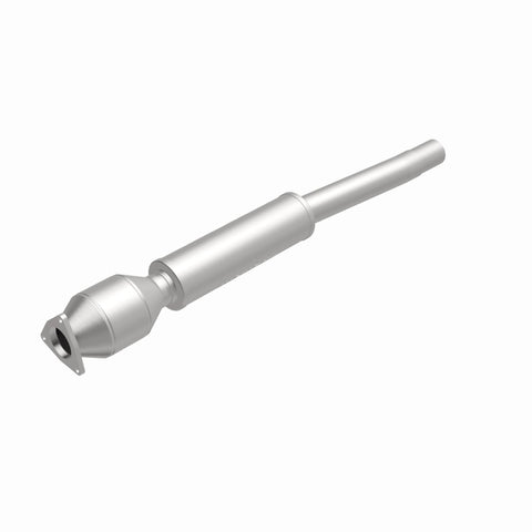 MagnaFlow Direct Fit Catalytic Converter 03-06 VW Phaeton 4.2L PS Rr - 49878