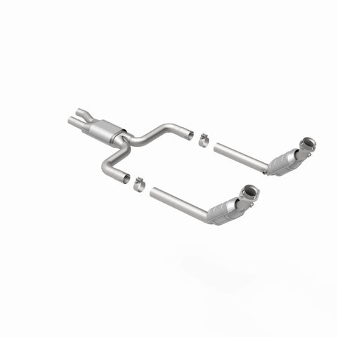 MagnaFlow Direct fit Catalytic Converter, Lincoln 03-06 8 3.9L; Y Pope Assy - 23936