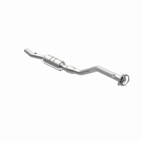 MagnaFlow Direct Fit Catalytic Converter 96-99 Audi A4/A4 Quattro 2.8L D/S (49 State) - 22962