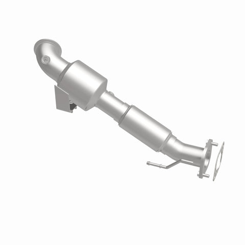 MagnaFlow 13-16 Ford Focus ST L4 2.0L California Grade Direct-Fit Catalytic Converter - 5561633