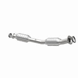 MagnaFlow Direct Fit Catalytic Converter 07-12 Nissan Versa 1.8L - 551833