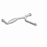 MagnaFlow Direct Fit Catalytic Converter 03-05 Ford Expedition/05-06 Lincoln Navigator 5.4L P/S - 93125