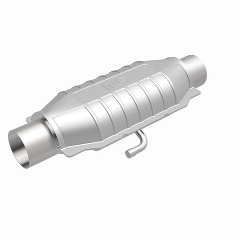 MagnaFlow Conv Universal 2.25in Inlet/Outlet Center/Center Oval - 334015