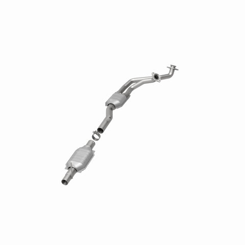 MagnaFlow Direct Fit Catalytic Converter 96 Ford F-150 4.9L I-6 - 93190