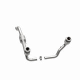 MagnaFlow Direct Fit Catalytic Converter 00-03 Dodge Durango 4.7L - 51338