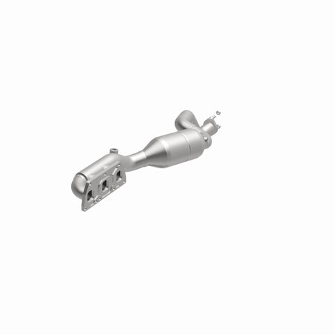 MagnaFlow Direct Fit Catalytic Converter 05-09 Audi A8 6.0L - 51160