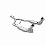 MagnaFlow Direct Fit Catalytic Converter 96-98 Ford Mustang 3.8L - 444064