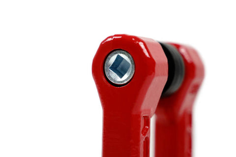 DV8 Offroad Elite Series D-Ring Shackles - Pair (Red) - UNSK-01RD