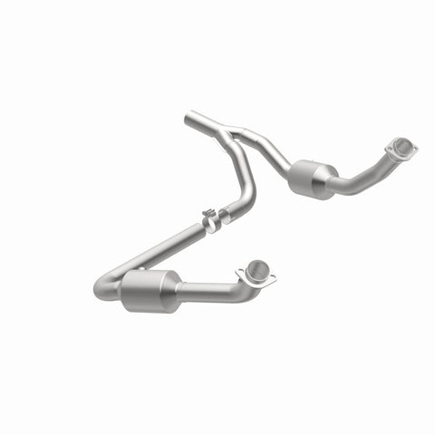 MagnaFlow 10-11 Jeep Wrangler 3.8L Direct Fit CARB Compliant Catalytic Converter - 5551458