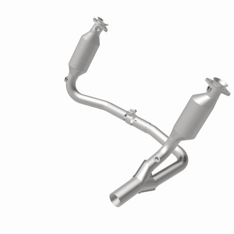 MagnaFlow Direct Fit Catalytic Converter OEM 2004 Dodge Dakota Underbody - 4551027