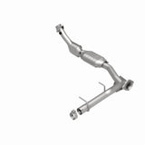 MagnaFlow Direct Fit Catalytic Converter 03 Lincoln Navigator 5.4L - 51081