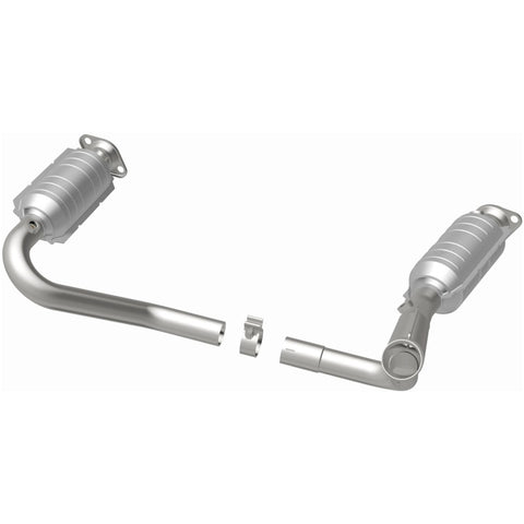 MagnaFlow Direct Fit Catalytic Converter 05-07 Dodge Durango 3.7L/4.7L - 49832