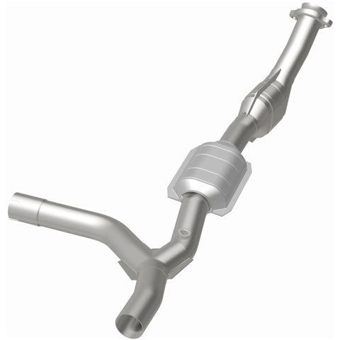 MagnaFlow Direct Fit Catalytic Converter 97-00 Ford Vans 4.2L - 447180