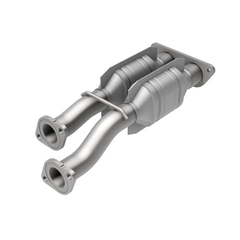 MagnaFlow Direct Fit Catalytic Converter 96-97 Explorer 5.0L Rear - 447201