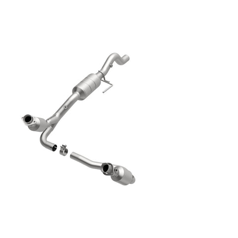MagnaFlow Direct Fit Catalytic Converter 02-03 Dodge Durango 5.9L - 51351