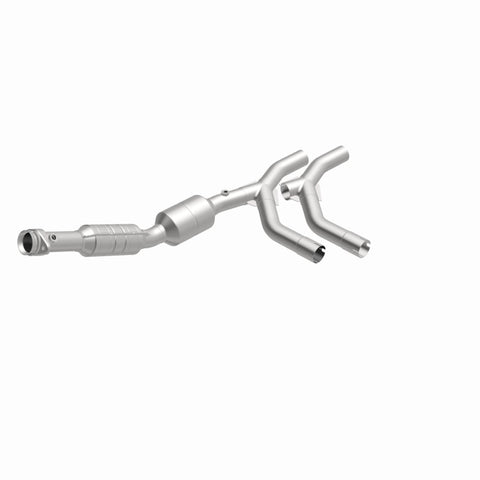 MagnaFlow Direct Fit Catalytic Converter 05-07 Ford E150 4.6L Passenger Side - 24308