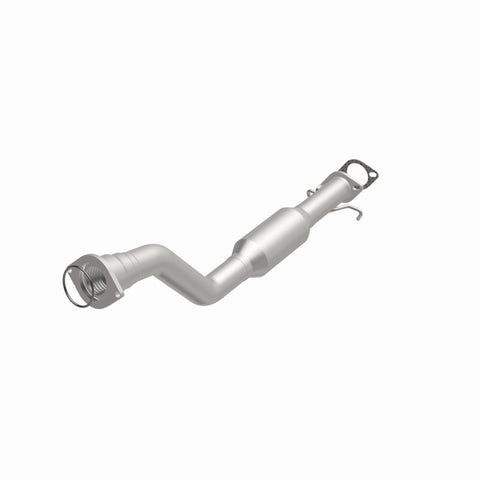 MagnaFlow Direct Fit Catalytic Converter 97-02 GM Regal-Impala-Grand - 23405
