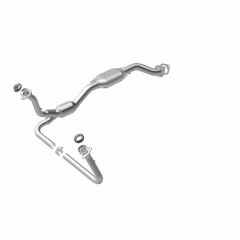 MagnaFlow Direct Fit Catalytic Converter 01-05 Chevy Blazer 4.3L 4WD - 49897