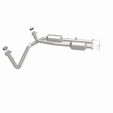 MagnaFlow Converter Direct Fit California Grade 96-00 GM Tahoe/Yukon/Escalade 5.7L - 4451453
