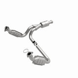 MagnaFlow Direct Fit Catalytic Converter 10-13 GMC Sierra 1500 V6 4.3L - 5481578