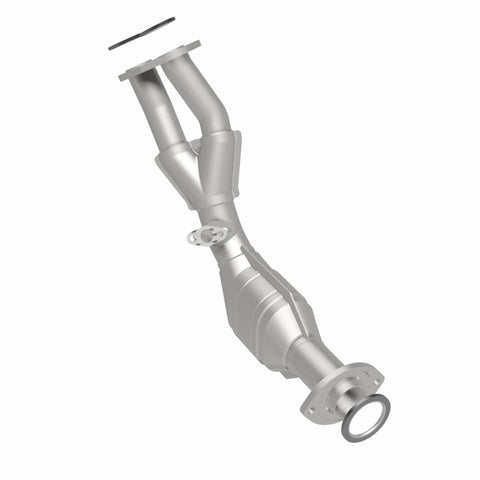 MagnaFlow Direct Fit Catalytic Converter 01-04 Toyota Tacoma 2.7L - 51869