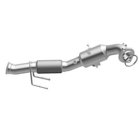 MagnaFlow Direct Fit Catalytic Converter 16-17 Ford Focus 2.3L Underbody - 21-427