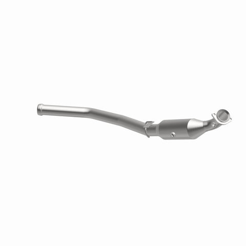 MagnaFlow Direct Fit Catalytic Converter 2007-2012 GL450 4.6 L Underbody - 52172
