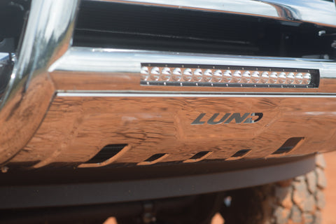 Lund 19-22 Chevrolet Silverado 1500 (Excl. 2019 LD)  Bull Bar w/Led Light Bar - Polished - 47021216