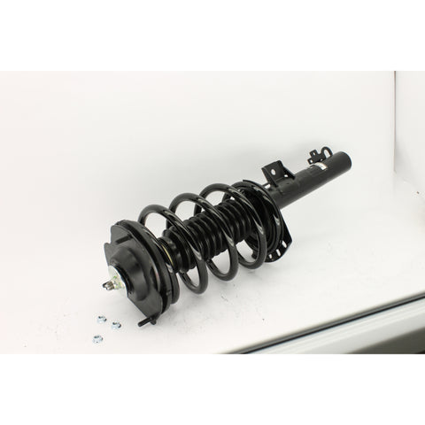 KYB Shocks & Struts Strut Plus Front FORD Taurus 1996-99 MERCURY Sable 1996-99 - SR4033