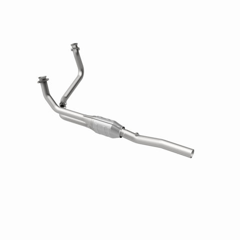 MagnaFlow Conv Direct Fit 96-97 Dodge B1500/B2500/B3500 V8 Underbody - 4451296