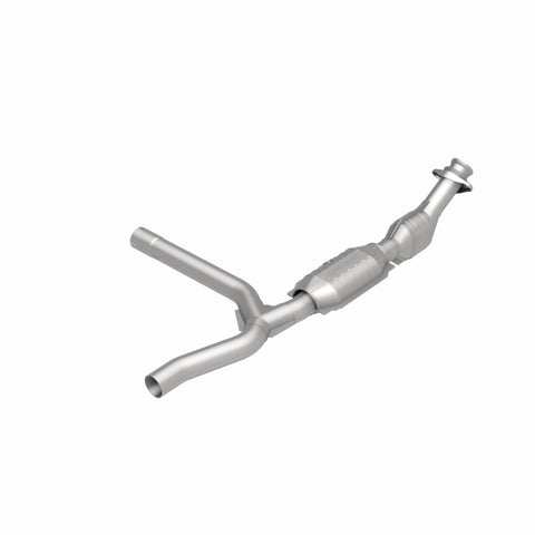 MagnaFlow Direct Fit Catalytic Converter 01 Ford F-150 4.2L - 51301