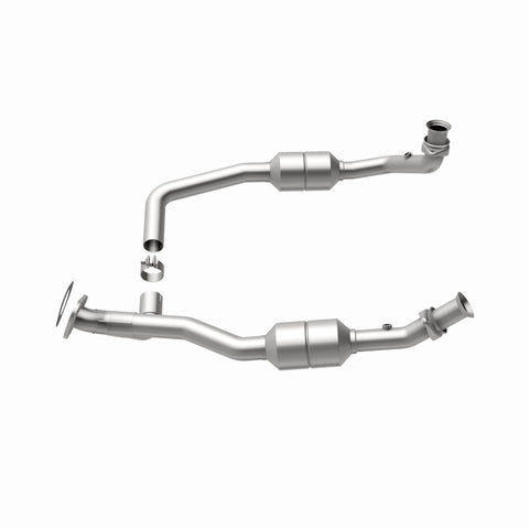 MagnaFlow Direct Fit Catalytic Converter 2002 Ford E-Series Vans 5.4L - 447378