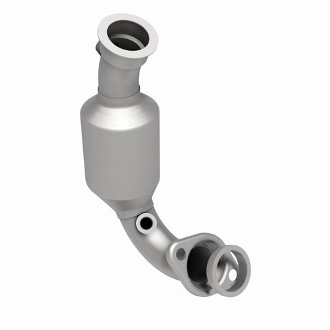 MagnaFlow Direct Fit Catalytic Converter 02-03 Liberty 3.7L PS frt O - 49745