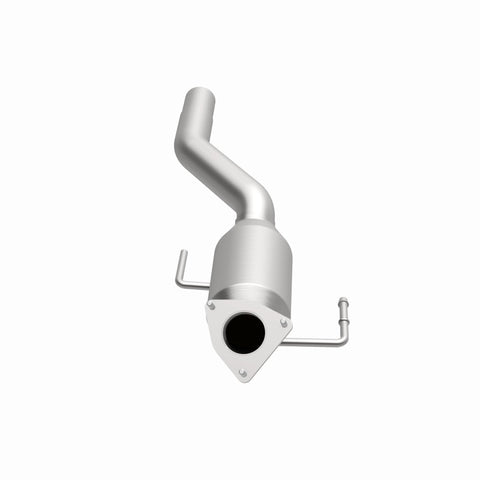 MagnaFlow Direct Fit Catalytic Converter 04-07 VW Touareg 4.2L Driver Side - 51154