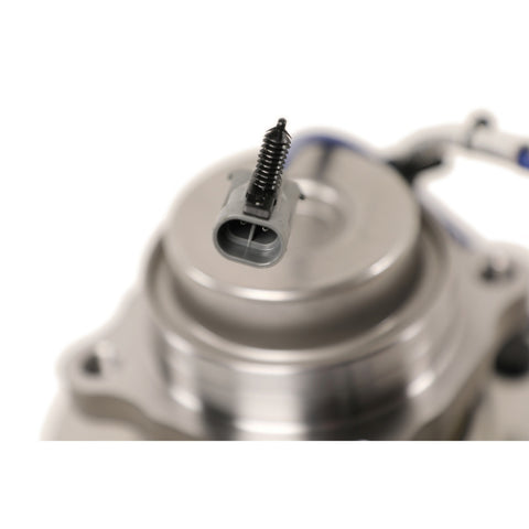 MOOG 09-15 Chevrolet Express 4500 Front Hub Assembly - 515059