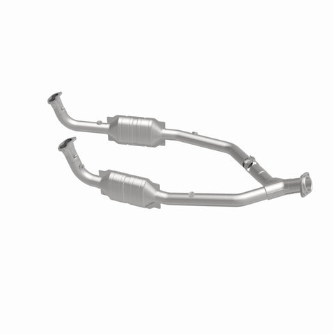 MagnaFlow Conv Direct Fit OEM 2003 Land Rover Discovery Underbody - 4551028